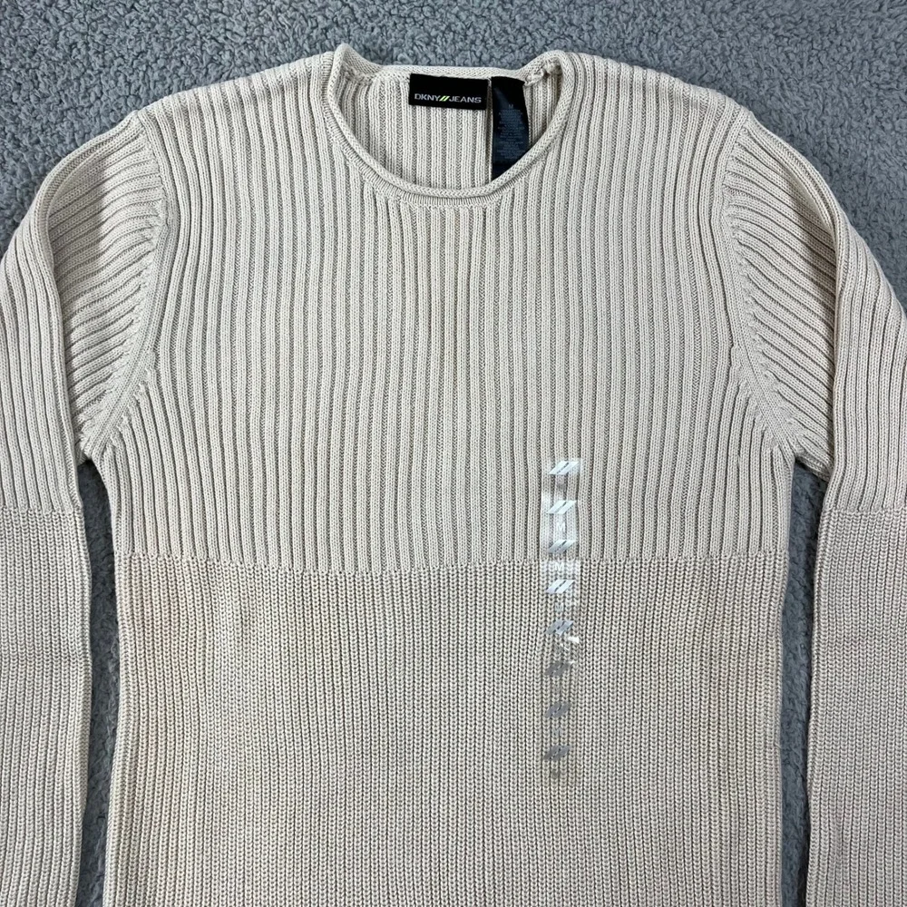 DKNY Jeans Men's Beige Ribbed Crew‎ Neck Long Sleeve Sweater Size M VTG NWT